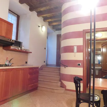 维科住宅别墅酒店 4*