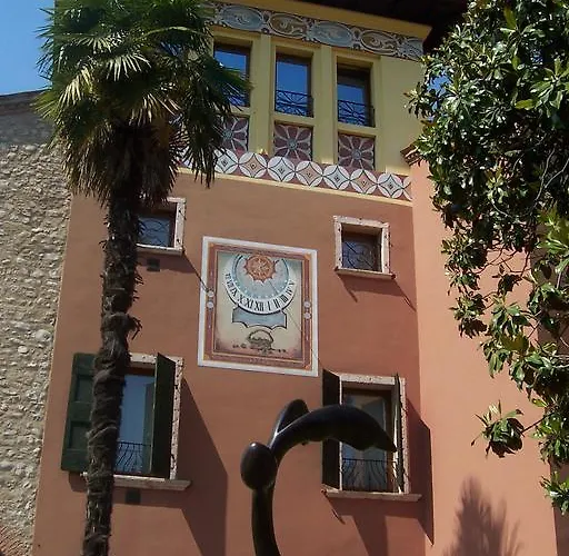 Vinco מלון דירות